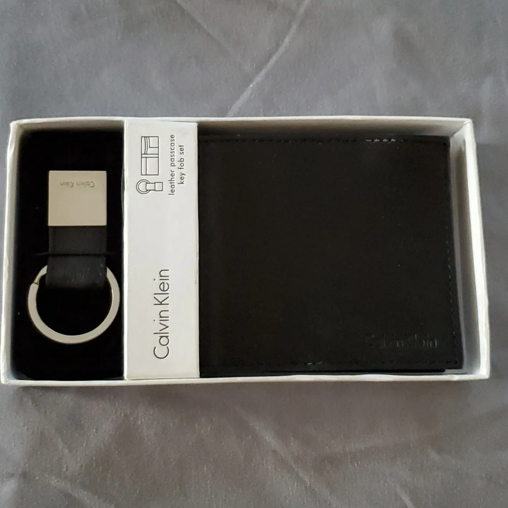 CALVIN KLEIN Wallet